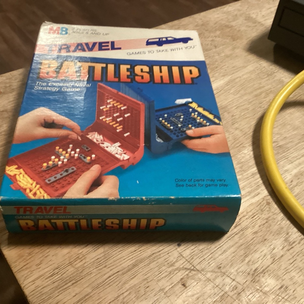 Vintage 1986 Travel BATTLESHIP Game Milton Bradley 4607 Retro Board Game